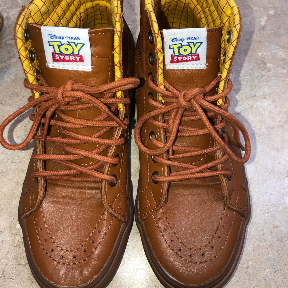 Rare Disney Toy Story Woody Sk8-Hi Style Vans